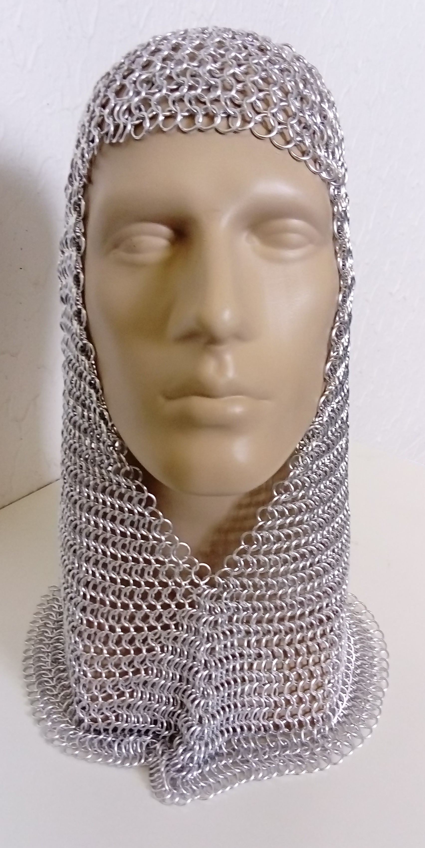 foto dr�t�n� kukla - �elezn�